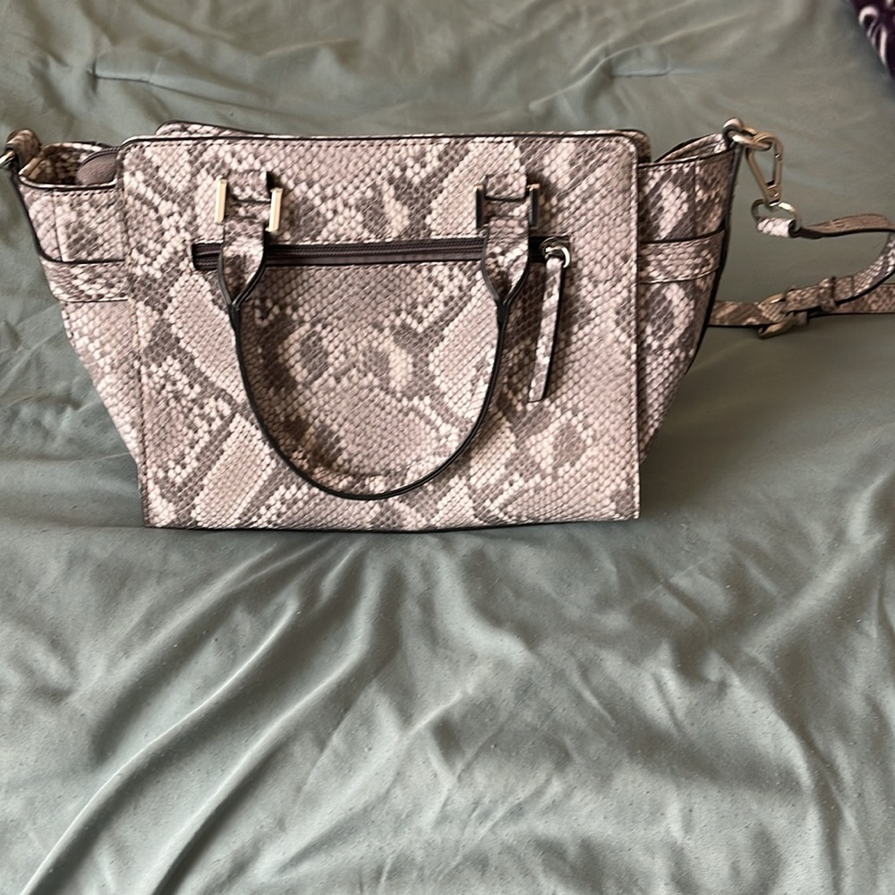 Purse - Picture 3 of 4